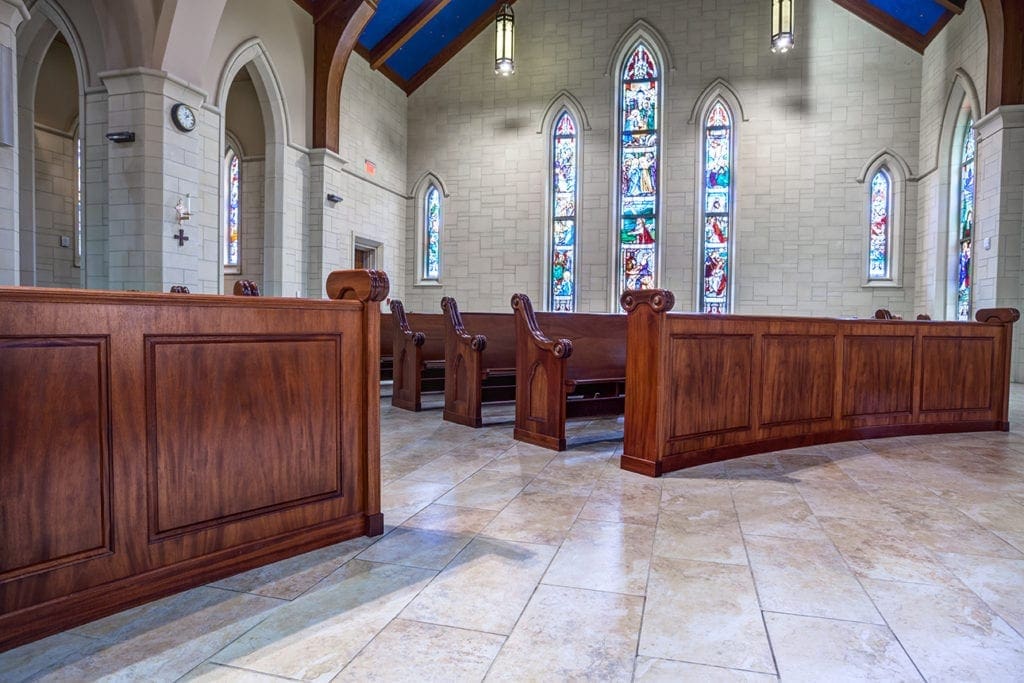 Wide view of nave and pews